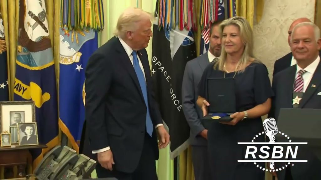 WATCH: President Trump awards the first ever Medal of Sacrifice for three fallen officers – 5/19/25